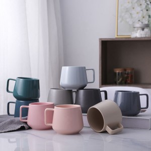 Tazza in ceramica da caffè personalizzata multicolore elegante opaca lucida di promozione di alta qualità per regalo