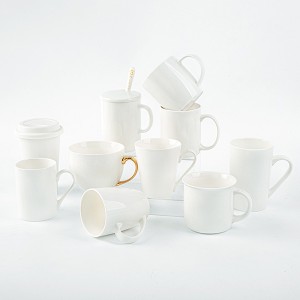 Tasse en céramique blanche personnalisée