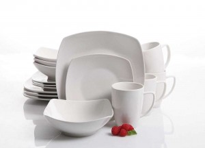 Eco-friendly Popular Wholesale Five Star Hotel Crockery Ceramic Custom Dinnerware Set