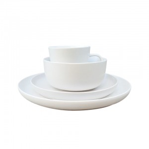 Ensembles de vaisselle en grès Vaisselle Plain White 4pcs Céramique Assiettes Ensembles Vaisselle