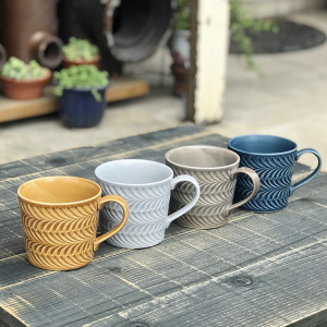 Cană de cafea din ceramică cu design în relief personalizat, cadou de birou ieftin