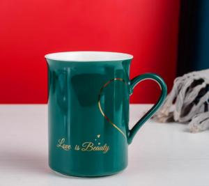 Mug ceirmeach táirge nua nua cnámh tSín cupán caife lógó saincheaptha cupán bronntanas simplí muga cruthaitheach Caife oifig bhaile laethúil