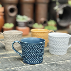 Venta al por mayor, regalo de oficina barato, taza para parejas, taza de café de cerámica con diseño grabado en relieve personalizado