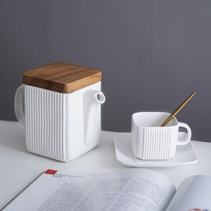 Japanese style elegant matte porcelain teapot with wood lid custom blue white ceramic coffee tea cup set