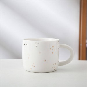 Earraí óil latte caife ceirmeacha a úsáidtear go laethúil mug saincheaptha 275 ml do shiopa caife oifige