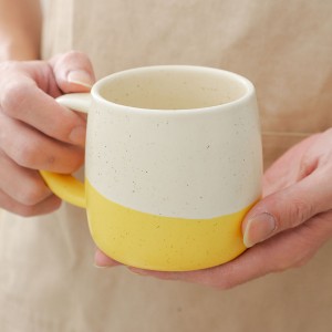 Hot Koop Ins Stijl Keramische Mok Koffie Aangepaste Kleur Gespikkelde Sesam Glazuur Steengoed Mok Fijn Porselein Cup Mokken