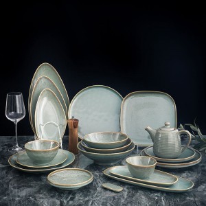 Luxury Royal Horeca Tableware Western Coffee Tea Set Dinnerware Sets Reactive Green Glazed Luxury Porcelain Dinner Set