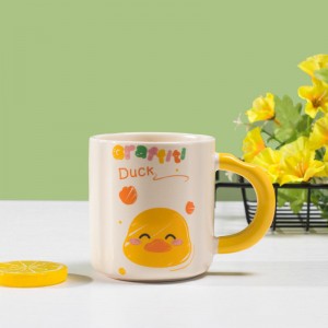 Tasse en céramique créative de niveau d'apparence élevée tasse avec main cadeau dessin animé tasse unique ouverture petit cadeau cadeau tasse sous-impression LOGO