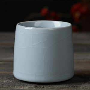 Kreative rotierende Tumbler Whisky Teetasse bleifrei verdickte kurze Wein Wasser Tasse Keramik Kaffeetasse